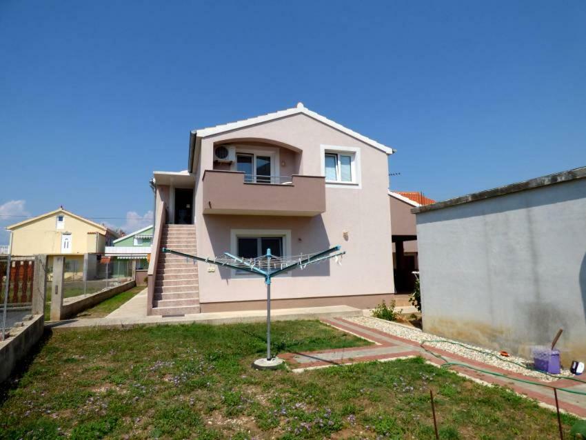 Apartments Branko Нин Экстерьер фото